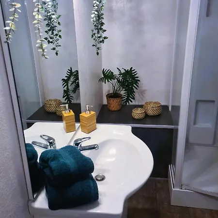 Bel A 3 Min De La De 60m²